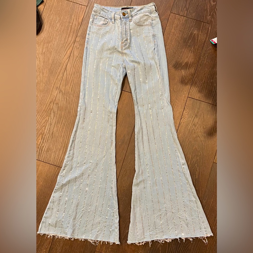 Rhinestone statement flairs!